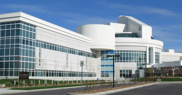 2002: Hudson Bay Insulation worked on the Bassett Army Hospital in Fairbanks, Alaska.