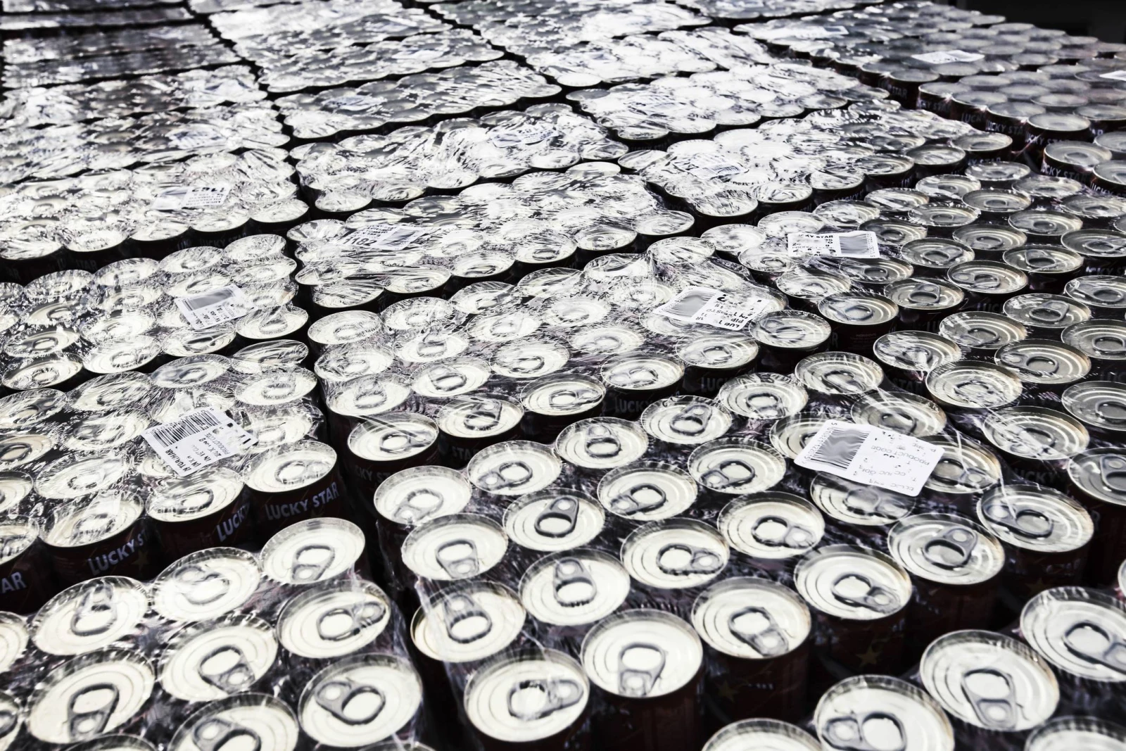 When to Use a Contract Labeling and Packaging Provider